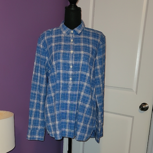 J Crew Women's Boy Fit Multi Plaid half button down L/S shirt Sz: Large - Picture 3 of 8